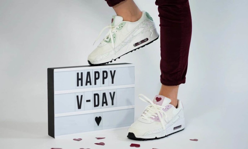 人気話題！Nike Air Max 90 Valentines Day 2020 ナイキ「エア マックス 90 フューチュラ」がバレンタインカラー
